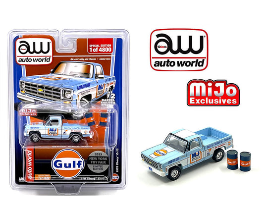 Auto World 1:64 1978 Chevrolet C10 Gulf Oil